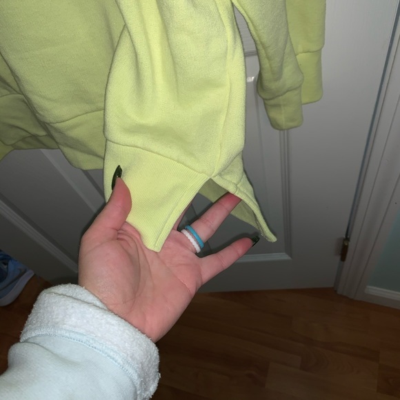 VS PINK Yellow Legging Crew Sweatshirt - Picture 4 of 4